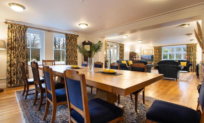 Living and Dining Area